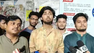 সাংবাদিকদের ব্রিফ করছেন মুসাদ্দিক আলী ইবনে মোহাম্মদ