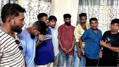 চোর চক্রের গ্রেফতারকৃত আট সদস্য