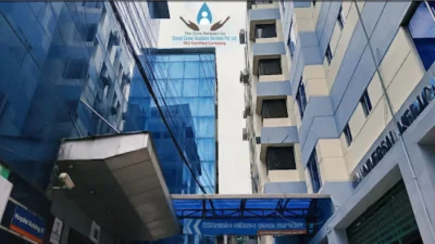 ইউনিভার্সেল মেডিক্যালে ‘ভুল চিকিৎসায়’ শিশু মৃত্যুর অভিযোগ