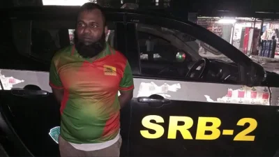 গ্রেফতারকৃত এস এম রবিন