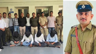 গাড়ির সিট কভারের নিচে লুকিয়ে রাখা ২.৯ কেজি চোরাই স্বর্ণ ও দুটি গাড়ি জব্দ করা হয়। ছবি: ইন্ডিয়ান এক্সপ্রেস