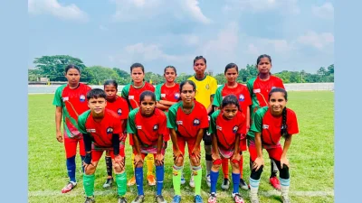 সুনামগঞ্জের দিরাই উপজেলার স্বপ্নচূড়া স্পোর্টিং ক্লাবের খেলোয়াড়েরা (ছবি: সংগৃহীত)