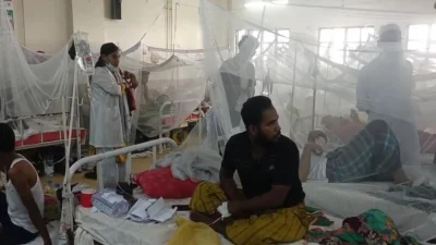 চট্টগ্রামের হাসপাতালগুলোতে বাড়ছে ডেঙ্গু রোগীর চাপ