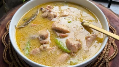 হোটেল স্টাইলের ঘন চিকেন স্যুপ (ছবি: সংগৃহীত)