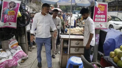হকারদের পরিস্থিতি পর্যবেক্ষণে ঢাকা উত্তর সিটি করপোরেশনের (ডিএনসিসি) প্রশাসক মো. শফিকুল ইসলাম মিল্টন