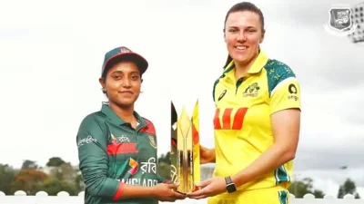 অধিনায়ক নিগার সুলতানা জ্যোতির সঙ্গে অস্ট্রেলিয়ার অধিনায়ক