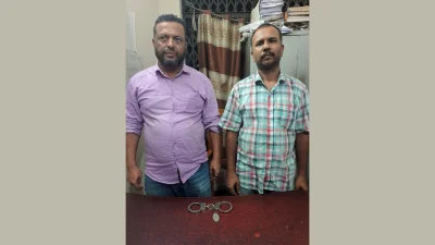 আটক হওয়া লাইটহাউজ রিহ্যাবিলিটেশন সেন্টারের দুই কর্মী মো. জসিম উদ্দিন ওরফে পলাশ (৪৭) এবং মো. আমিনুর ইসলাম (৪২)