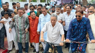 সাইকেল চালানোর নিরাপদ ও নির্দিষ্ট জায়গা তৈরি করা সরকারের দায়িত্ব: অর্থমন্ত্রী