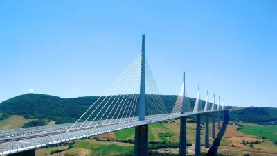 ফ্রান্সের মিলো ভায়াডাক্ট সেতু। ফাইল ছবি