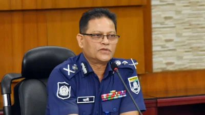 আইজিপি আলী হোসেন ফকির