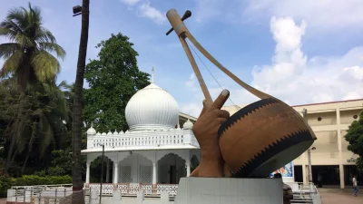 লালন শাহের ১৩৬তম তিরোধান দিবস উপলক্ষে ছেঁউড়িয়ায় স্মরণোৎসবের প্রস্তুতি।