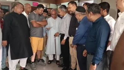 এ সময় উপস্থিত ছিলেন বিএনপির ভারপ্রাপ্ত মহাসচিব অ্যাডভোকেট রুহুল কবির রিজভী