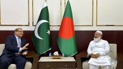 বাংলাদেশ জামায়াতে ইসলামীর আমির ডা. শফিকুর রহমানের সঙ্গে বাংলাদেশে নিযুক্ত পাকিস্তানের হাইকমিশনার ইমরান হায়দার সৌজন্য সাক্ষাৎ ও বৈঠক