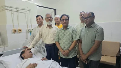 ভূমিমন্ত্রী মো. মিজানুর রহমান মিনু অসুস্থ হয়ে রাজশাহী মেডিক্যাল কলেজ (রামেক) হাসপাতালে ভর্তি হয়েছেন