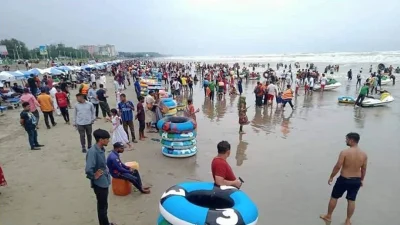কক্সবাজার সমুদ্রসৈকত (ফাইল ছবি)