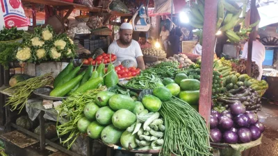 সবজির বাজার (ছবি: বাংলা ট্রিবিউন)