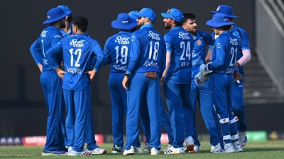 ত্রিদেশীয় সিরিজের শিরোপা জিতেছে আফগান দল।