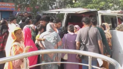 কুষ্টিয়ার মিরপুরে কাভার্ড ভ্যানের ধাক্কায় সিএনজিচালিত অটোরিকশা দুমড়েমুচড়ে ছাত্রদল নেতা নিহত