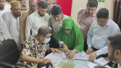 পরিদর্শনে স্বাস্থ্য ও পরিবার কল্যাণমন্ত্রী সরদার সাখাওয়াত হোসেন