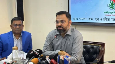 জাতীয় যুব দিবস উপলক্ষে আয়োজিত সংবাদ সম্মেলনে যুব ও ক্রীড়া প্রতিমন্ত্রী মো. আমিনুল হক (সংগৃহীত ছবি)