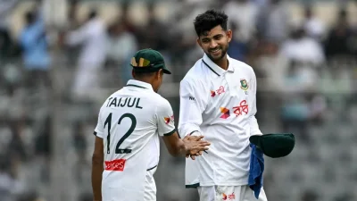 নাঈম হাসানের দুর্দান্ত বোলিংয়ে মধ্যাহ্নবিরতির পর ক্যারিবীয়রা শেষ চার উইকেট হারায় মাত্র ৩২ রানে। ছবি: সংগৃহীত