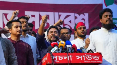 বক্তব্য রাখছেন নাহিদ ইসলাম