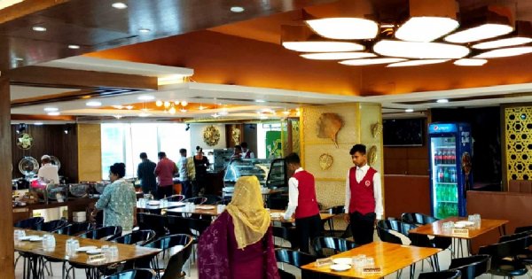 খাবার টেবিলে ভ্যাটের খড়গ, রেস্তোরাঁয় বাহাস