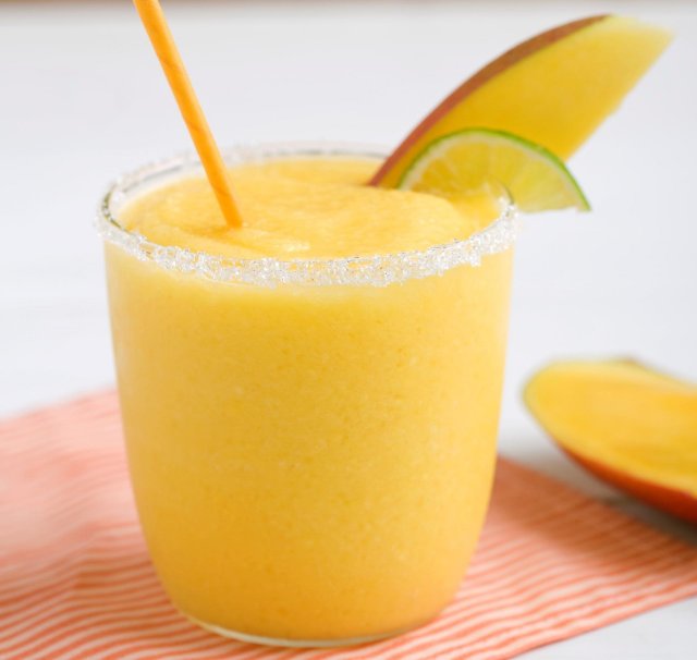 ম্যাংগো লাচ্ছি