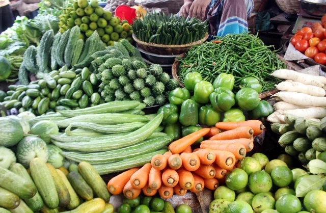 বাড়ছে সবজির দাম (ছবি: ফোকাস বাংলা)