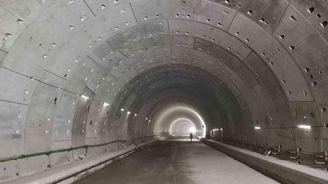 Tunnel-4