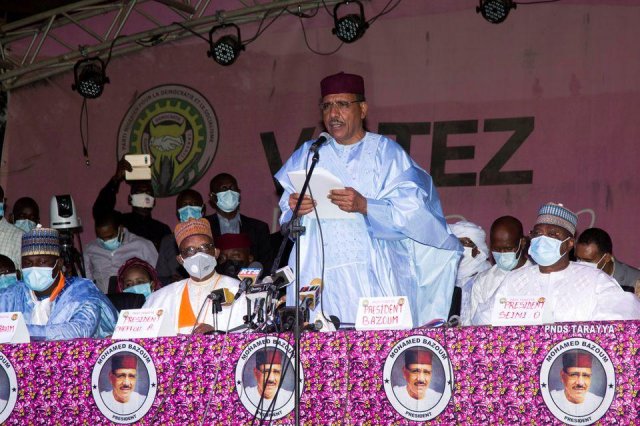 প্রেসিডেন্ট মোহামেদ বাজোউম। ছবি: রয়টার্স