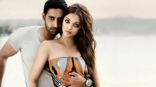 ঐশ্বরিয়ার হাফ সেঞ্চুরি