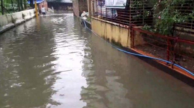 হালিশহর থানার আনন্দপুর এলাকা