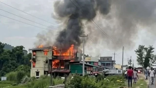 কতগুলো রিসোর্ট তৈরি হয়েছে তার সুনির্দিষ্ট তালিকা নেই জেলা প্রশাসনের কাছে