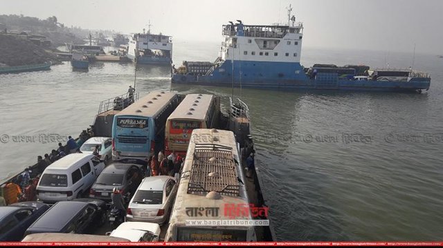ফেরি চলাচল শুরু