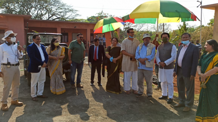 মুম্বাইয়ের শুটিংস্পটে