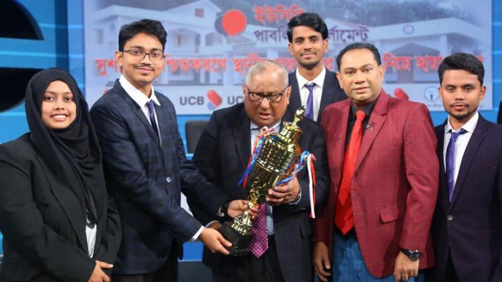 আকবর আলী খান