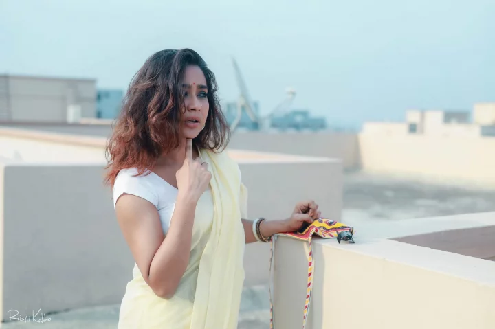 জাকিয়া বারী মম