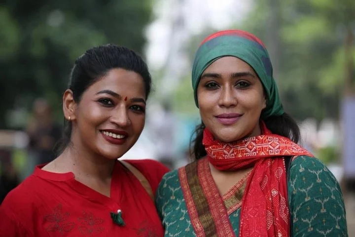 বিপ্লবে রাজপথে বাঁধন ও মম