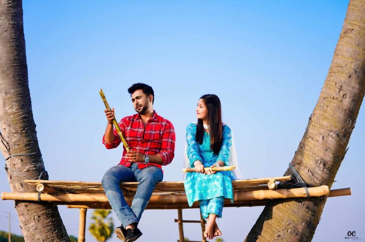 &lsquo;মন-দুয়ারী&rsquo; নাটকের একটি দৃশ্যে অপূর্ব ও নিহা