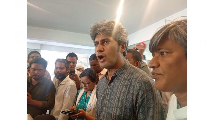 সংবিধানের মূলনীতি সংশোধনের পক্ষে মতামত দেন গণসংহতি আন্দোলনের প্রধান সমন্বয়কারী জুনায়েদ সাকি