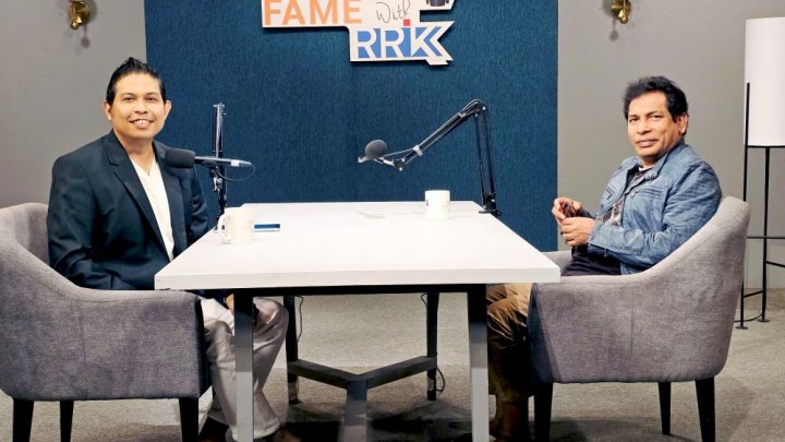 অনুষ্ঠান সেটে রুম্মান রশীদ খান ও মোশাররফ করিম