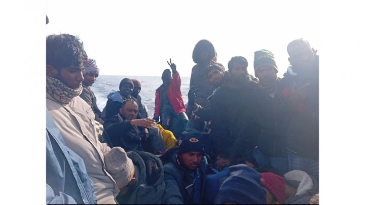 দালালদের খপ্পড়ে পড়ে সাগর পাড়ি দিচ্ছেন অভিবাসন প্রত্যাশীরা, ছবি সংগৃহীত