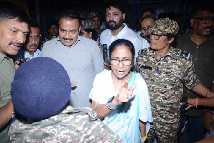 mamata telegraph india- Bangla Tribune