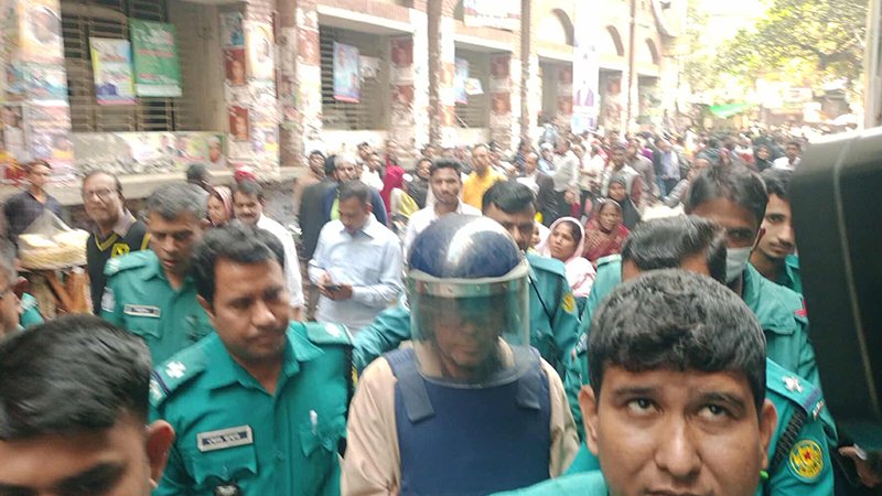 সাংবাদিক শওকত মাহমুদ ৫ দিনের রিমান্ডে