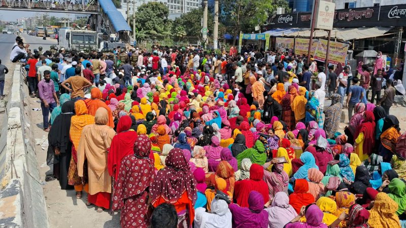 ৪৩৬১ শ্রমিকের কারখানাটি অনির্দিষ্টকালের জন্য বন্ধ ঘোষণা