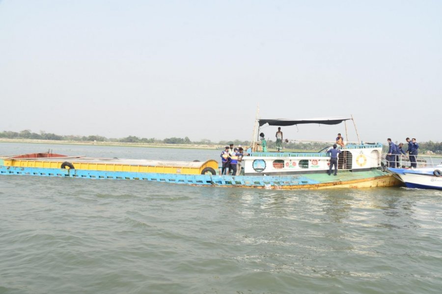 নৌ-পুলিশের অভিযান