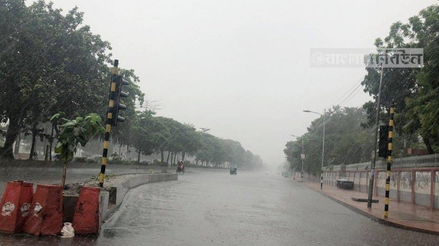 সারা দেশে থেমে থেমে বৃষ্টি, চলতে পারে ২২ মার্চ পর্যন্ত