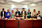 বীরাঙ্গনার আত্মকথন গ্রন্থের মোড়ক উন্মোচন অনুষ্ঠানে মাহবুব উল আলম হানিফসহ অন্যরা