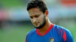 সাকিবের এমন দুর্দশা!